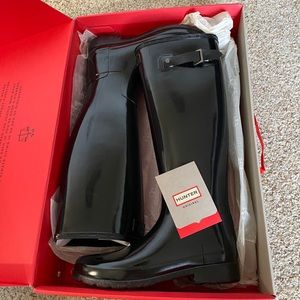 Hunter glossy black rain boots